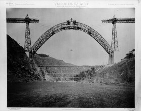 Viaduct of Garabit in construction